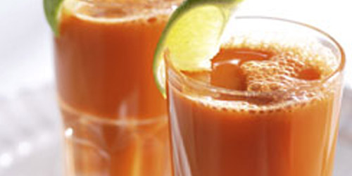 S&aacute;rgar&eacute;pa-gy&ouml;mb&eacute;r turmix