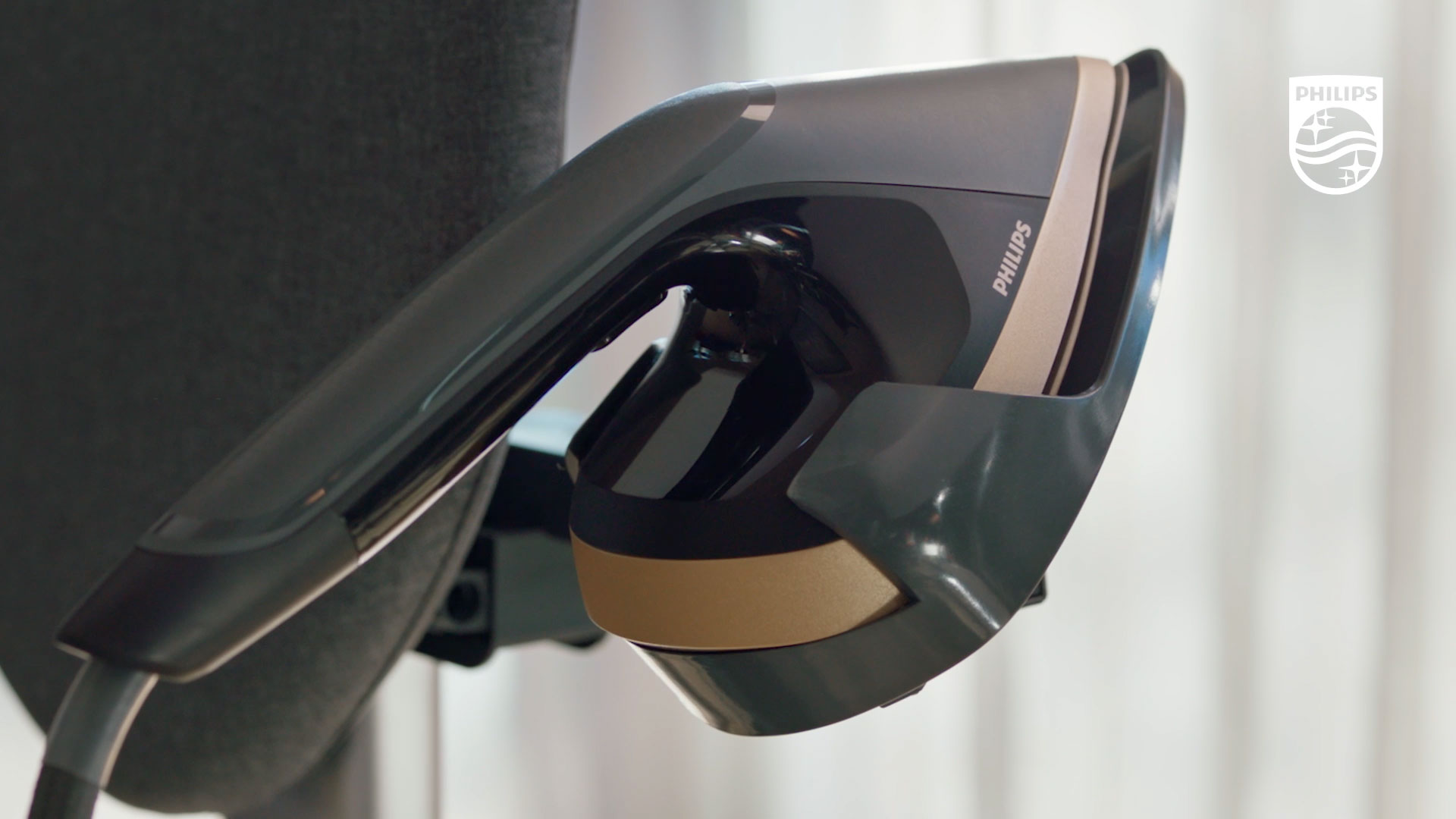 Tekintse meg a Philips All-in-One 8500 Series k&eacute;sz&uuml;l&eacute;ket műk&ouml;d&eacute;s k&ouml;zben