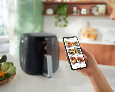 egy egyszerű bev&aacute;s&aacute;rl&oacute;list&aacute;t, saj&aacute;t eredeti recept&ouml;tleteket hozhat l&eacute;tre &eacute;s oszthat meg, valamint r&eacute;sze lehet a HomeID k&ouml;z&ouml;ss&eacute;gnek