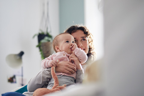 Vissza a munk&aacute;ba sz&uuml;l&eacute;si szabads&aacute;g ut&aacute;n